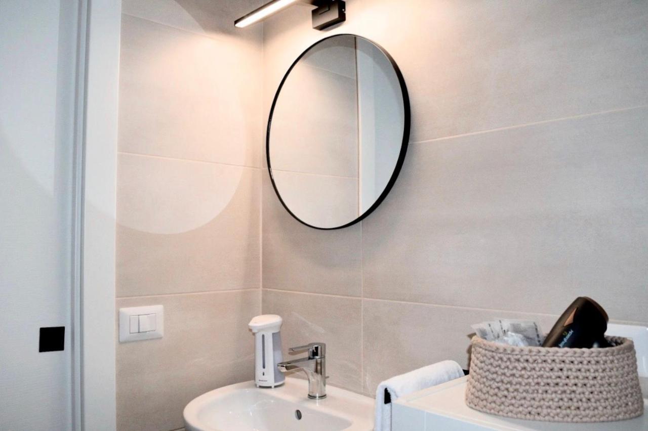 Guest House Domus Gratia Russo Rome Buitenkant foto